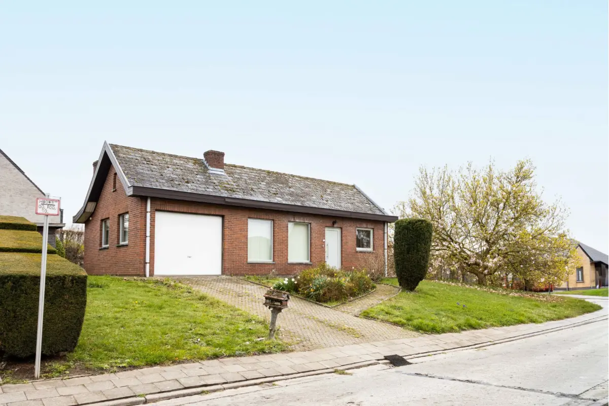 Huis te  koop in Schendelbeke 9506 225000.00€ 1 slaapkamers 67.00m² - Zoekertje 788525
