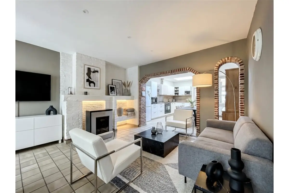 Huis te  koop in Sint-Niklaas 9100 295000.00€ 3 slaapkamers 175.00m² - Zoekertje 789749