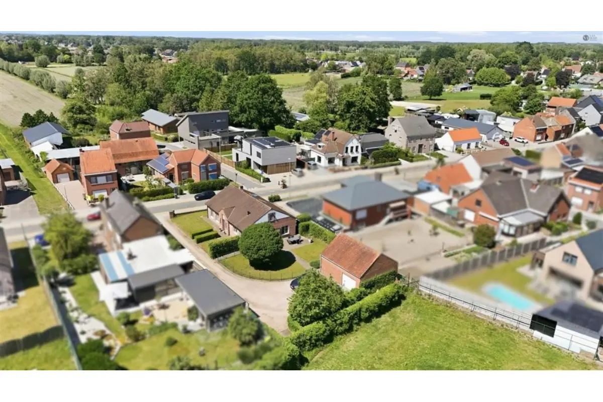 Huis te  koop in Stekene 9190 525000.00€ 4 slaapkamers m² - Zoekertje 789747