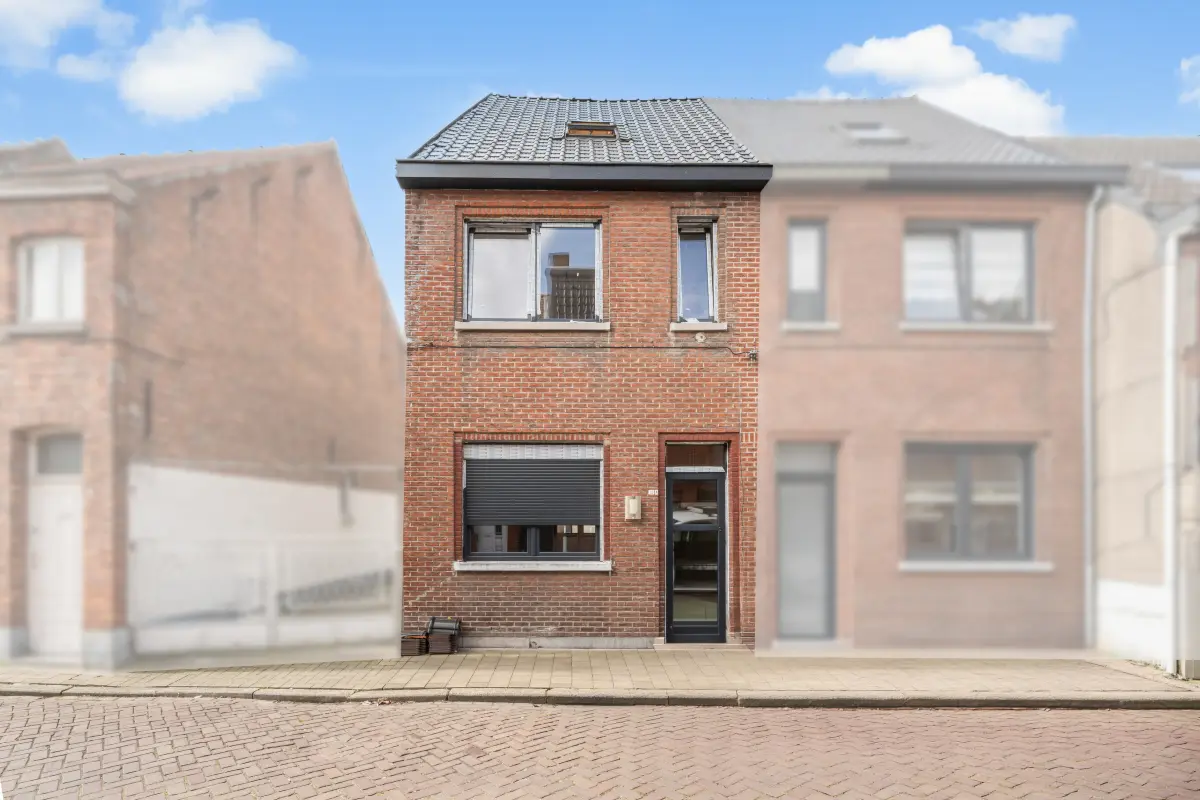 Huis te  koop in Zele 9240 189000.00€ 3 slaapkamers 114.00m² - Zoekertje 790661