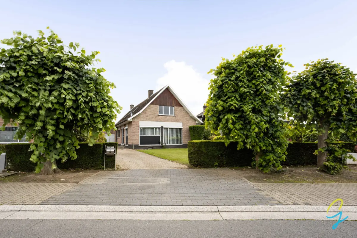 Huis te  koop in Geraardsbergen 9500 475000.00€ 5 slaapkamers 230.00m² - Zoekertje 790071