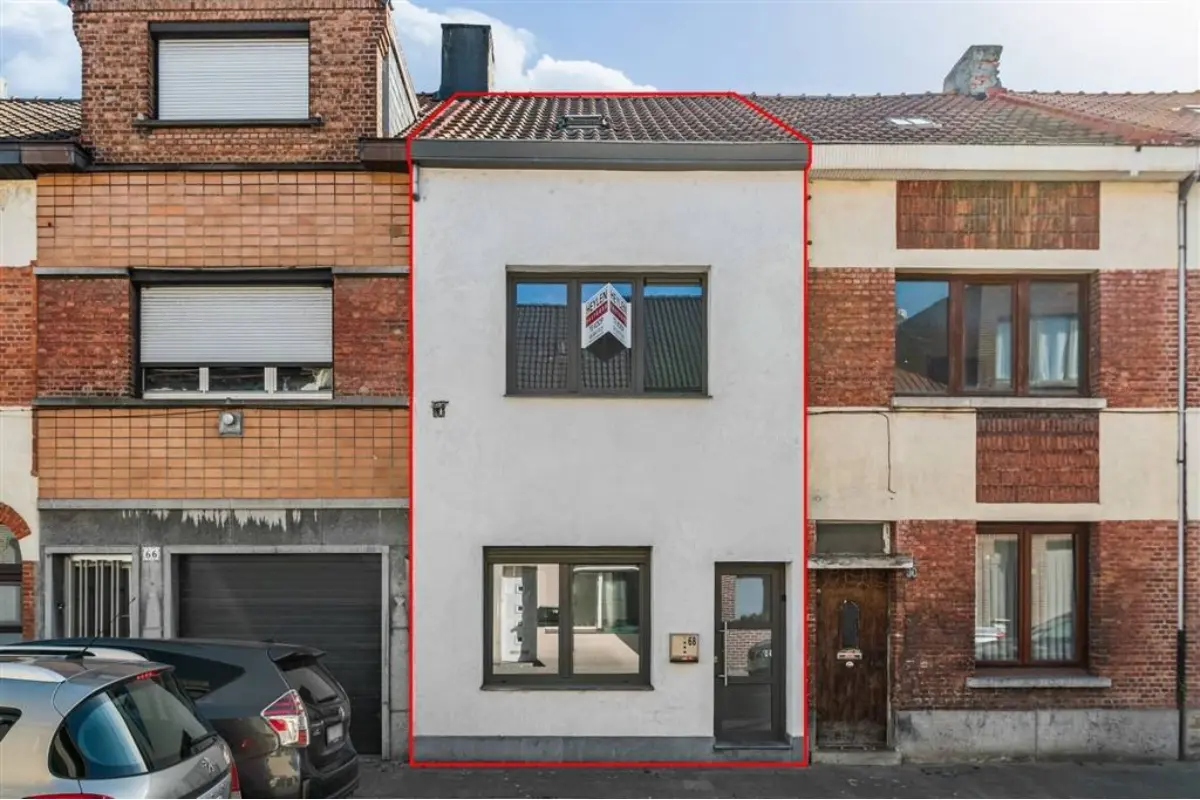 Huis te  koop in Sint-Niklaas 9100 264000.00€ 4 slaapkamers 138.00m² - Zoekertje 790903