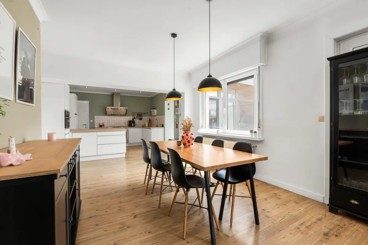 Huis te  koop in Berlare 9290 325000.00€ 3 slaapkamers 136.00m² - Zoekertje 790672