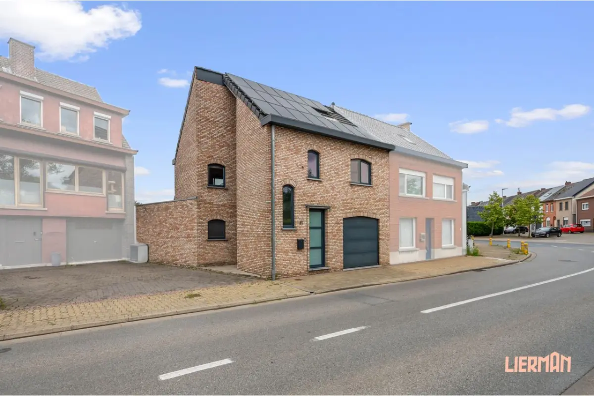 Huis te  koop in Herdersem 9310 429000.00€ 4 slaapkamers 222.00m² - Zoekertje 790183