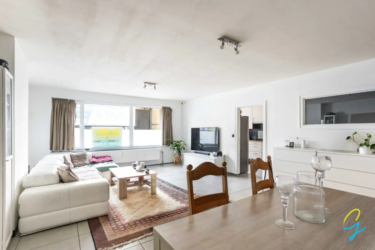 Appartement te  koop in Oudenaarde 9700 199000.00€ 2 slaapkamers 104.00m² - Zoekertje 792088