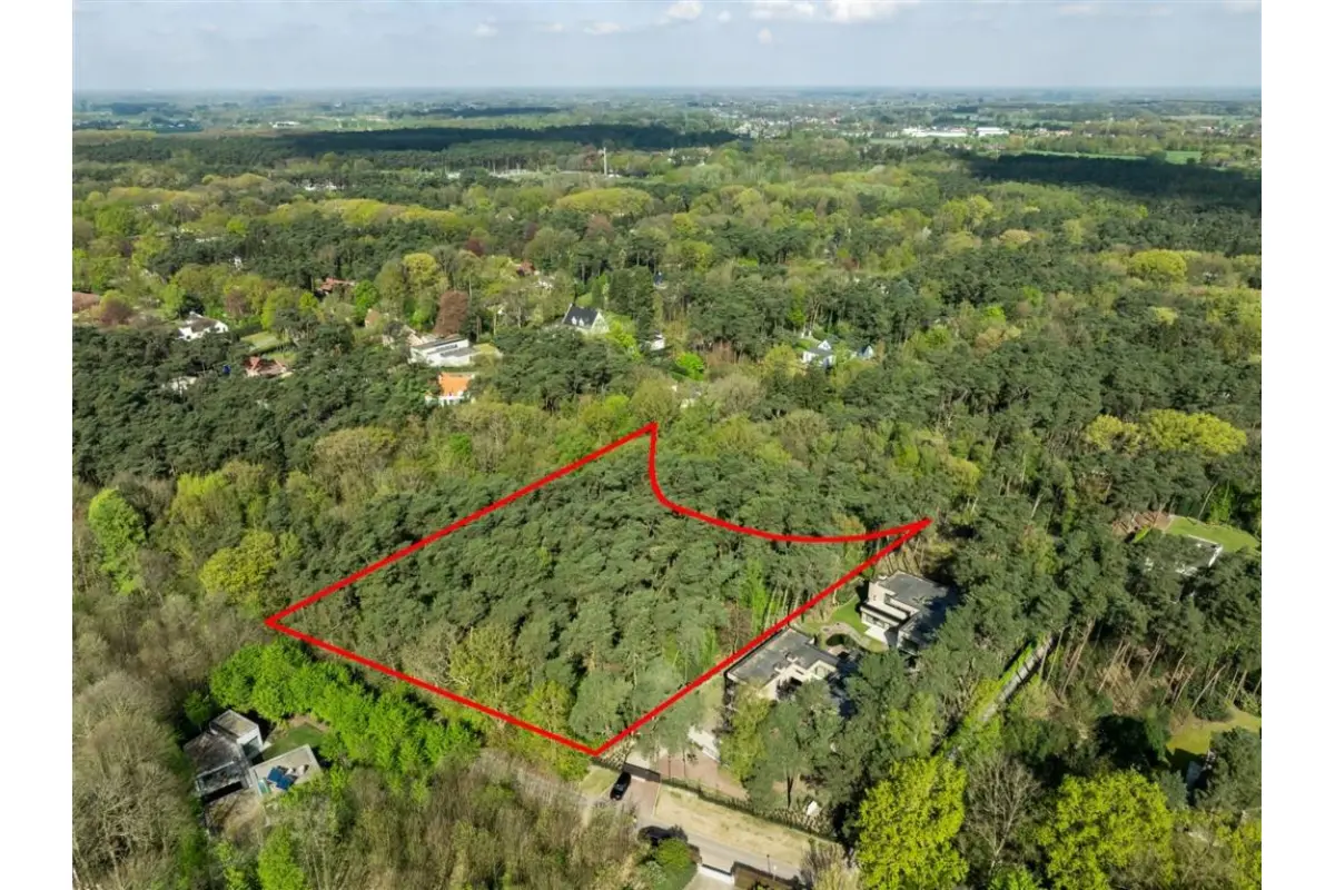Grond te  koop in Waasmunster 9250 2500000.00€  slaapkamers m² - Zoekertje 791562