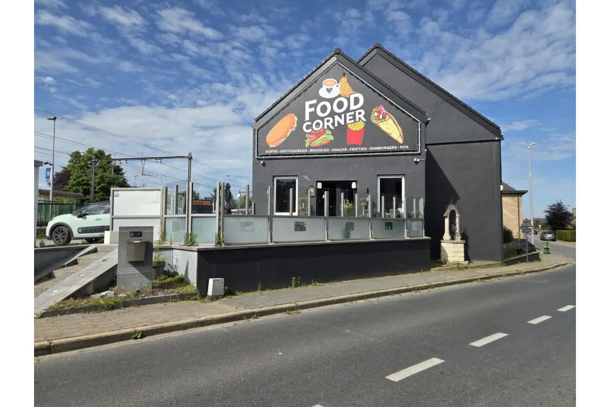 Handelszaak te  in Grimminge 9506 319000.00€  slaapkamers 234.00m² - Zoekertje 791677