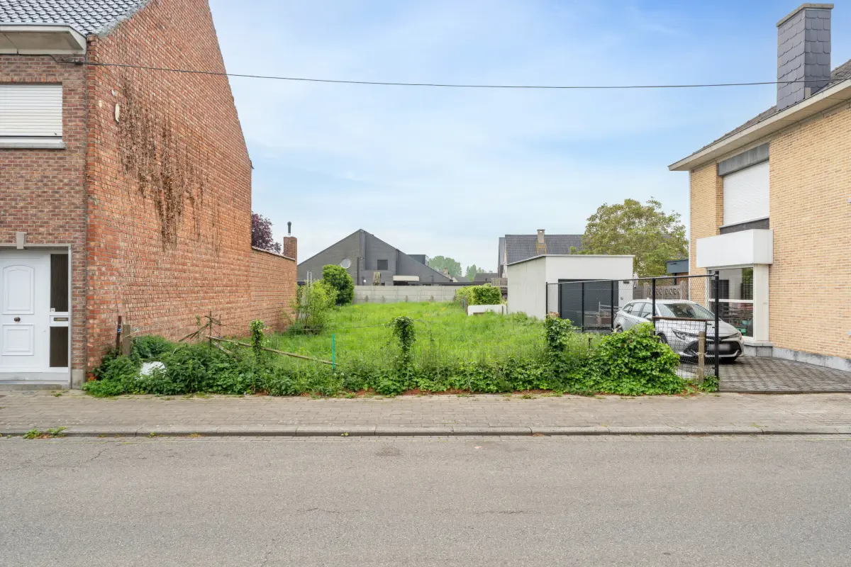 Grond te  koop in Dendermonde 9200 155000.00€  slaapkamers m² - Zoekertje 792537