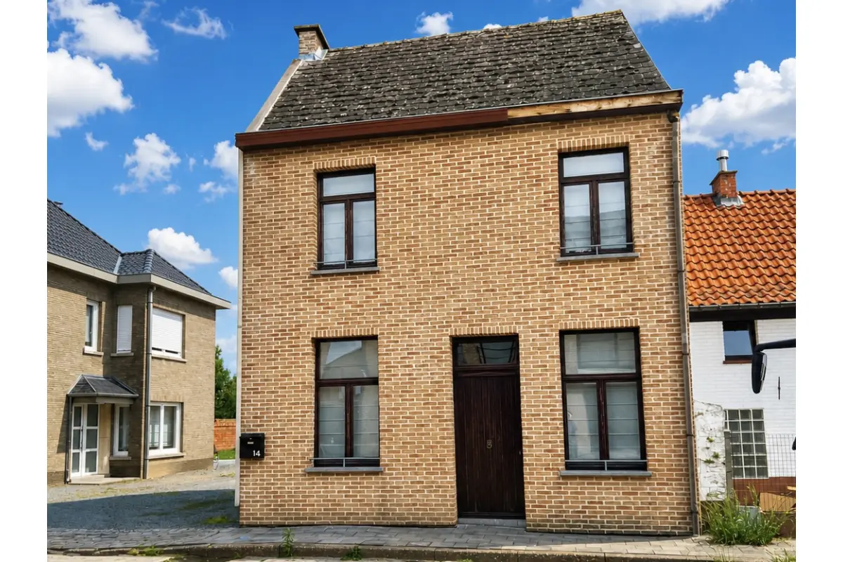 Huis te  koop in Outer 9406 245000.00€ 2 slaapkamers 120.00m² - Zoekertje 792902