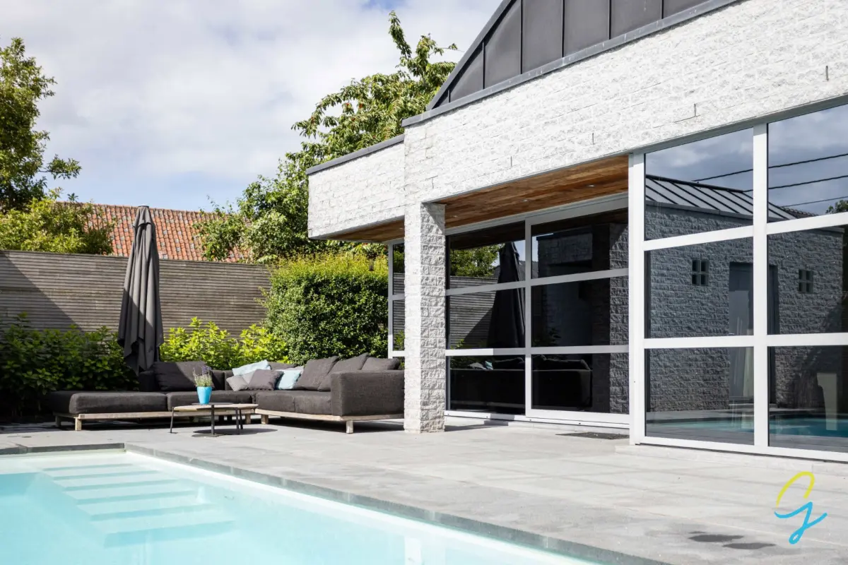 Huis te  koop in Herzele 9550 775000.00€ 2 slaapkamers 181.00m² - Zoekertje 793048