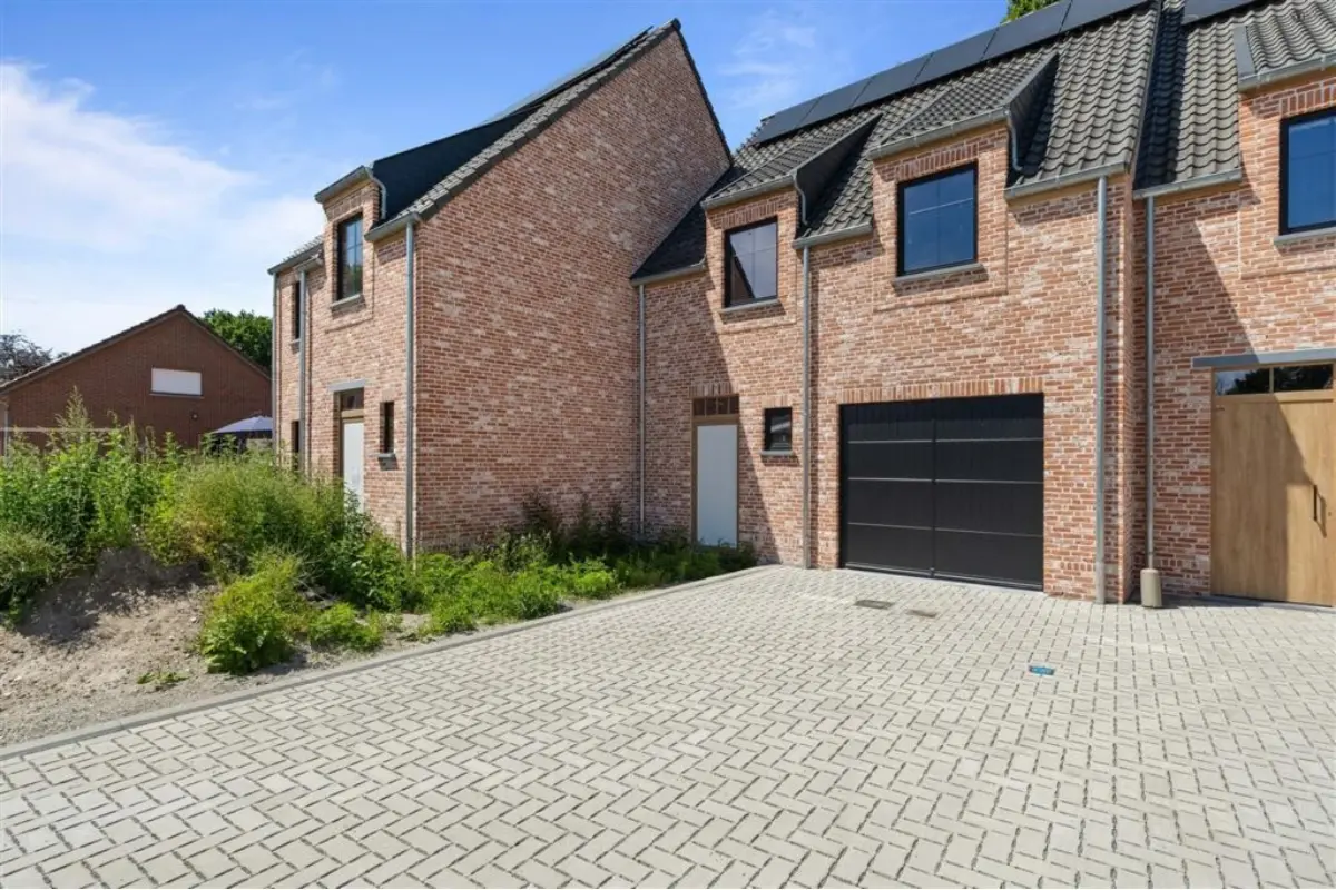 Huis te  koop in Stekene 9190 394821.00€ 3 slaapkamers 156.00m² - Zoekertje 793579
