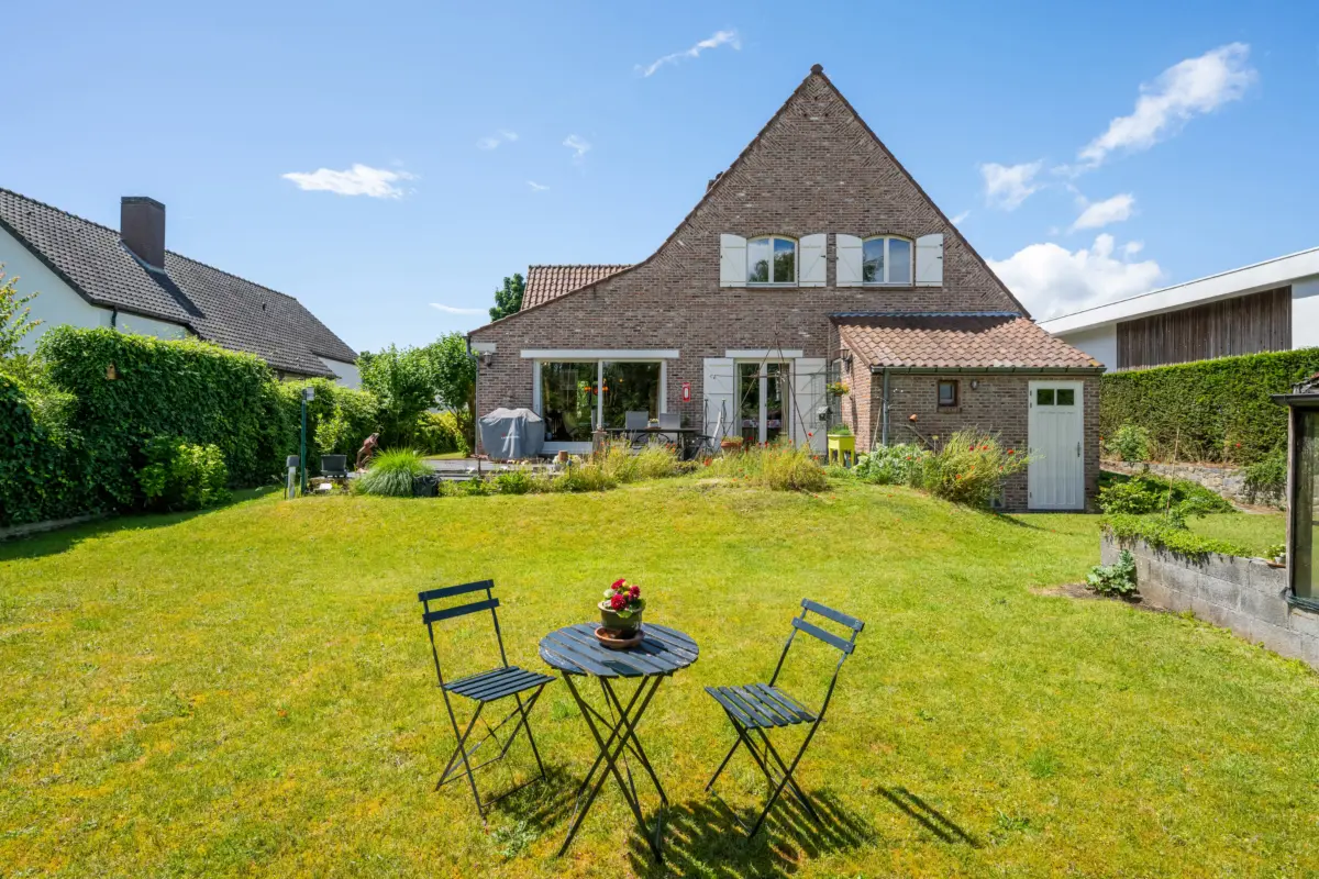 Huis te  koop in Laarne 9270 686000.00€ 5 slaapkamers 360.00m² - Zoekertje 793743