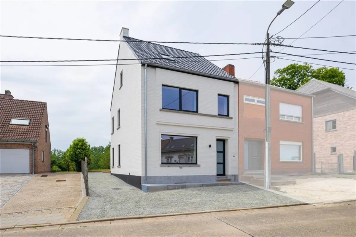 Huis te  koop in Erwetegem 9620 435000.00€ 4 slaapkamers 147.00m² - Zoekertje 794246