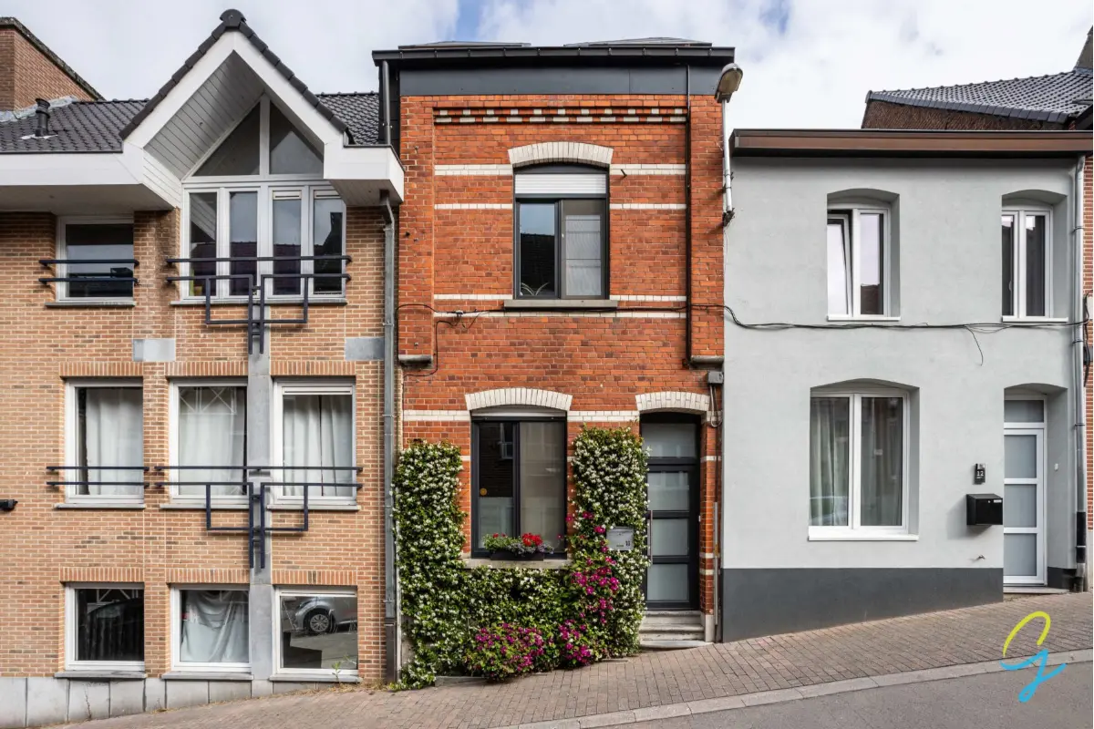 Huis te  koop in Geraardsbergen 9500 265000.00€ 3 slaapkamers 125.93m² - Zoekertje 793049