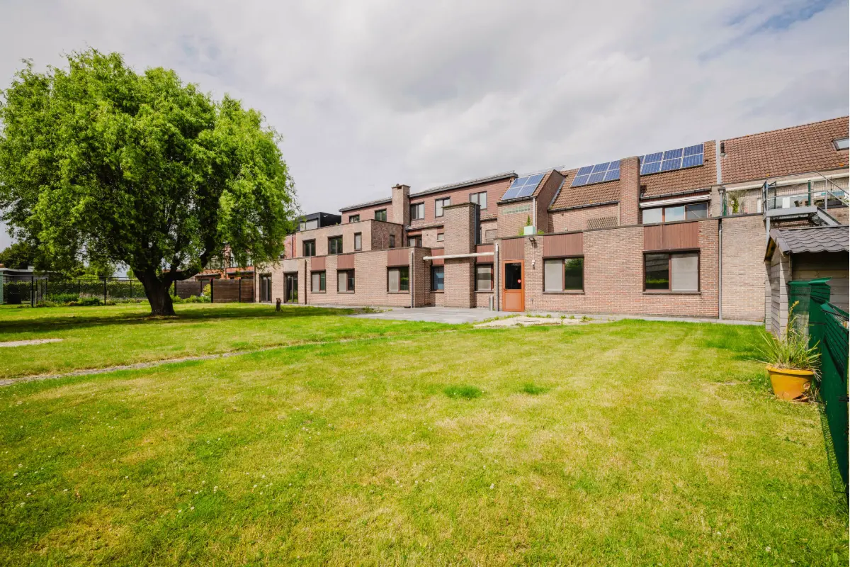 Handelszaak te  in Willebroek 2830 945000.00€  slaapkamers 1085.00m² - Zoekertje 793671