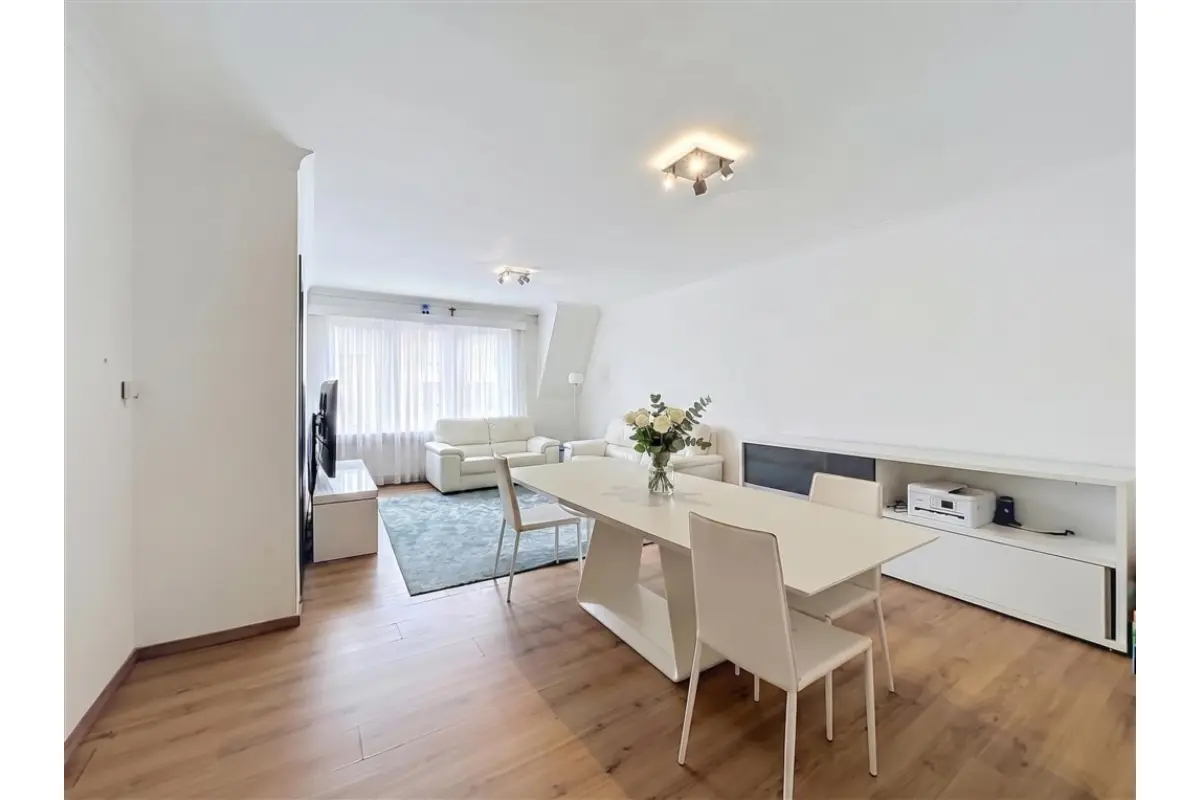 Appartement te  koop in Sint-Gillis-Waas 9170 185000.00€ 2 slaapkamers 75.00m² - Zoekertje 794085