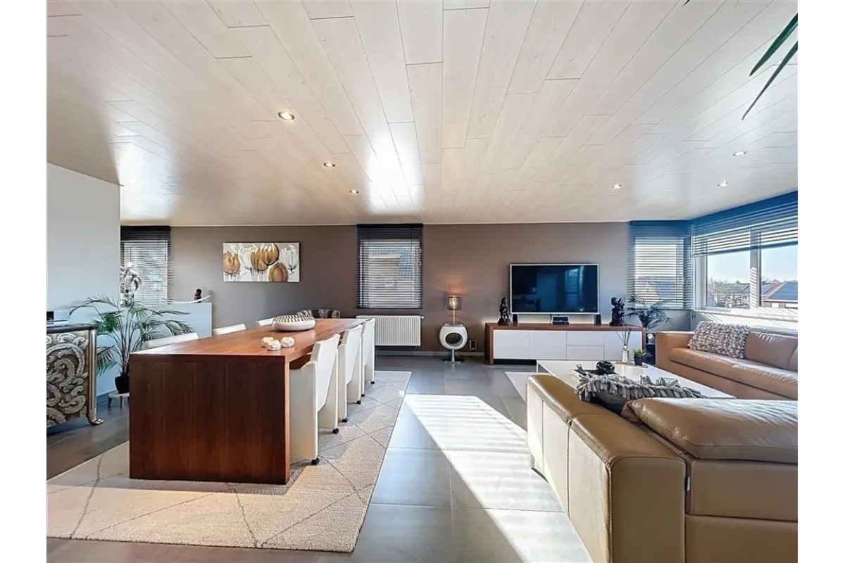 Appartement te  koop in Sint-Gillis-Waas 9170 369000.00€ 3 slaapkamers 192.00m² - Zoekertje 794084