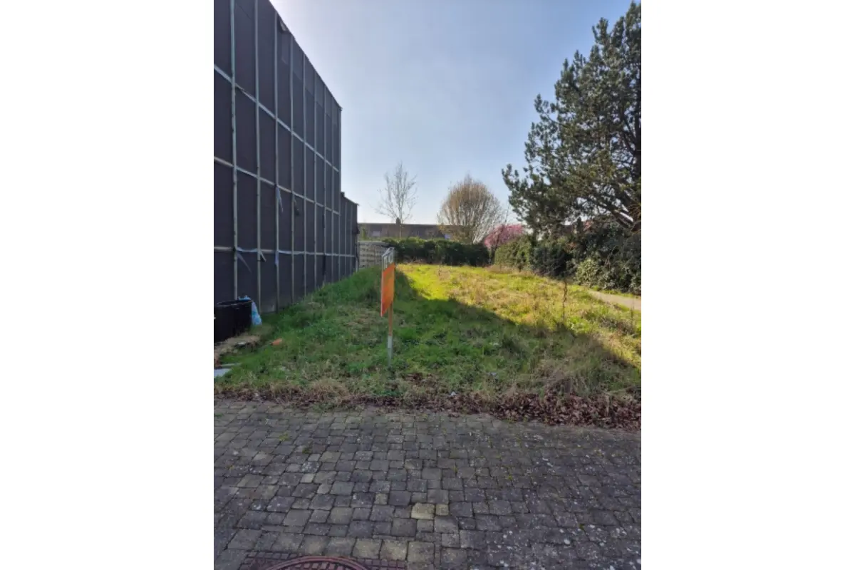 Bouwgrond te  koop in Aalst 9300 97000.00€  slaapkamers m² - Zoekertje 796366