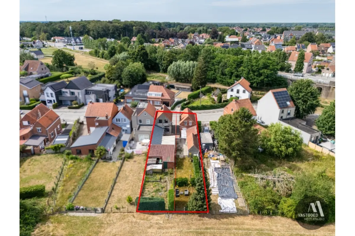 Huis te  koop in Maldegem 9990 325000.00€ 4 slaapkamers 176.00m² - Zoekertje 801106