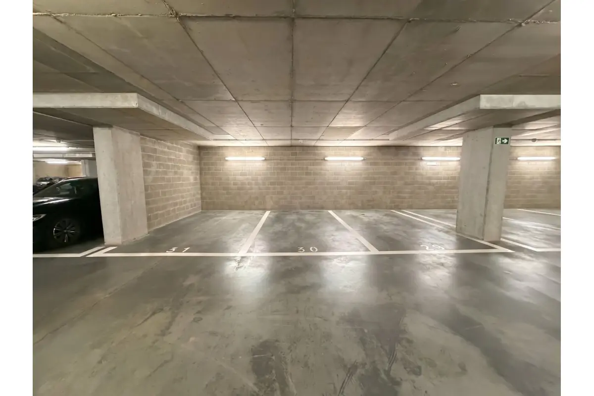 Parking te  koop in Wetteren 9230 24000.00€  slaapkamers m² - Zoekertje 802798