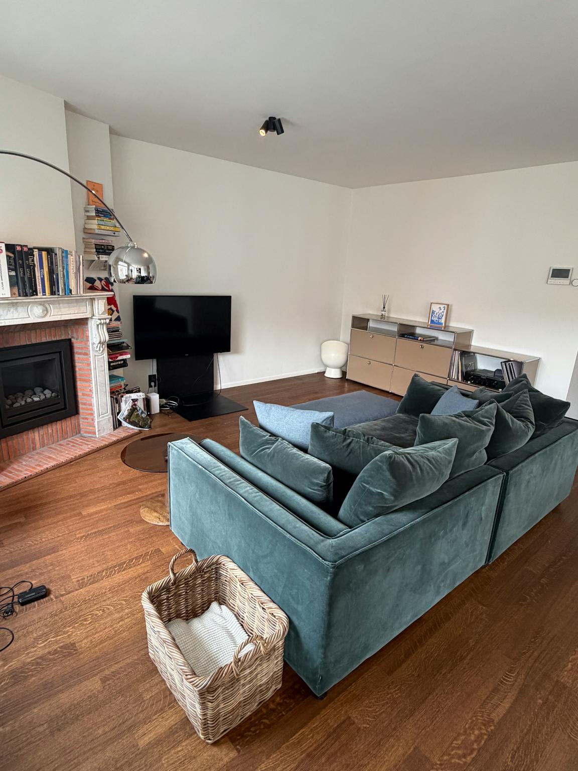 Appartement te  huur in Gent 9000 2700.00€ 2 slaapkamers 120.00m² - Zoekertje 795331