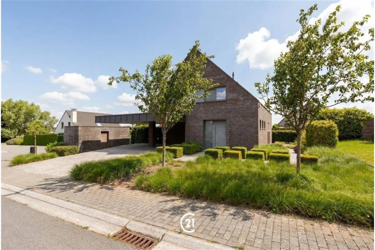 Villa te  koop in Kluisbergen 9690 495000.00€ 4 slaapkamers 198.00m² - Zoekertje 804143