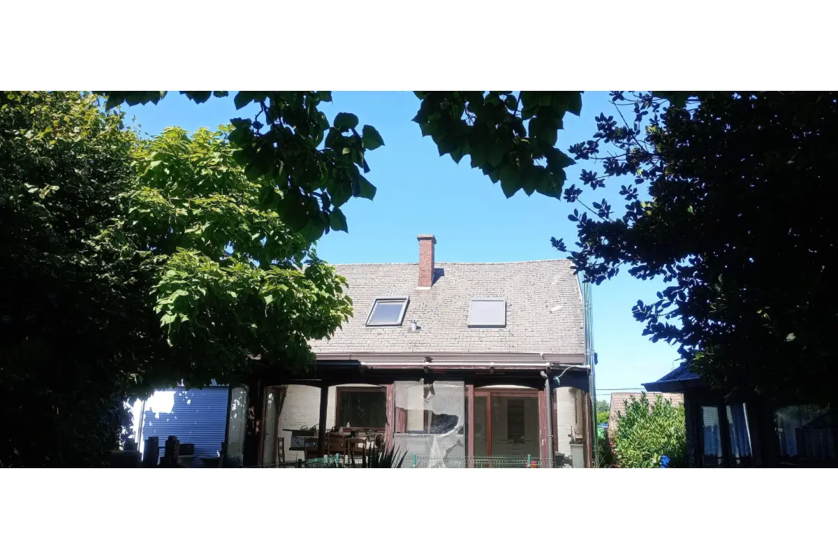 Villa te  koop in Denderhoutem 9450 398000.00€ 4 slaapkamers 200.00m² - Zoekertje 807385