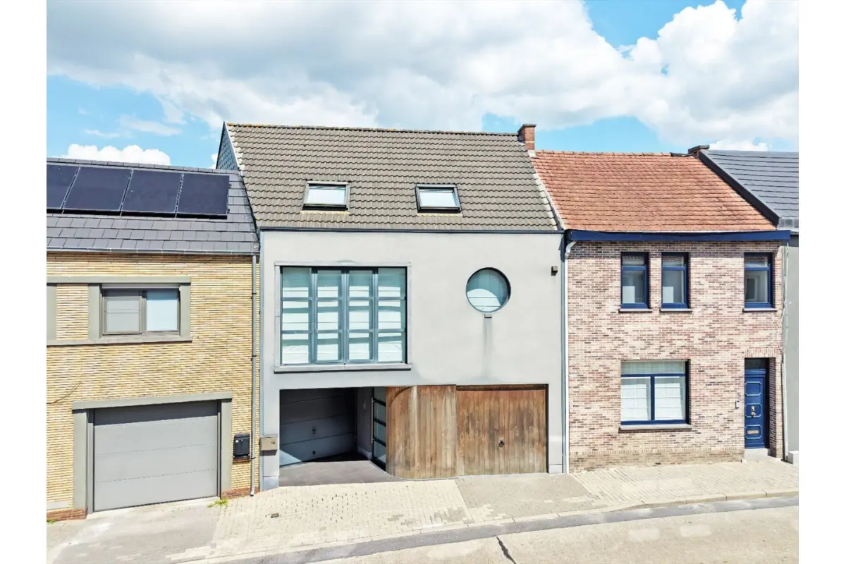 Huis te  koop in Herzele 9550 359000.00€ 3 slaapkamers 182.00m² - Zoekertje 809870