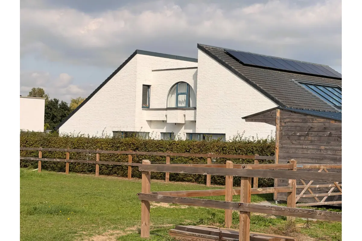 Huis te  koop in Baaigem 9890 898000.00€ 5 slaapkamers 368.00m² - Zoekertje 809602