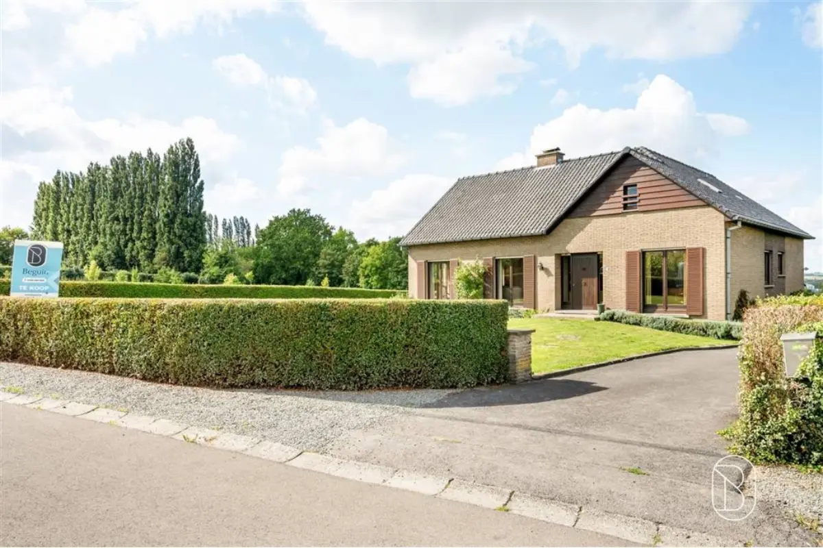 Huis te  koop in Oudenaarde 9700 595000.00€ 4 slaapkamers 350.00m² - Zoekertje 810556