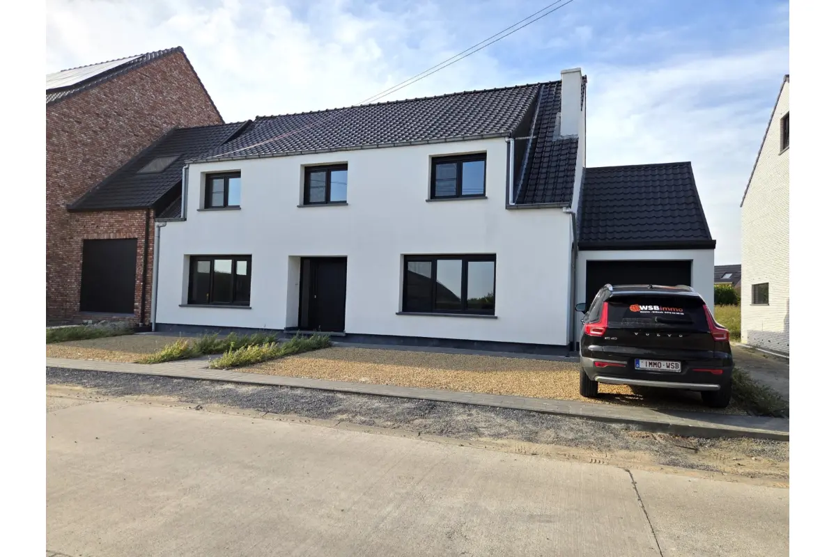 Huis te  koop in Pollare 9401 495000.00€ 4 slaapkamers 190.00m² - Zoekertje 814950