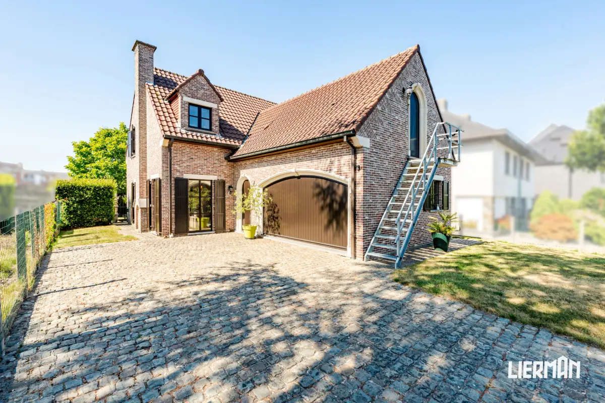 Villa te  koop in Welle 9473 549000.00€ 4 slaapkamers 199.00m² - Zoekertje 814881
