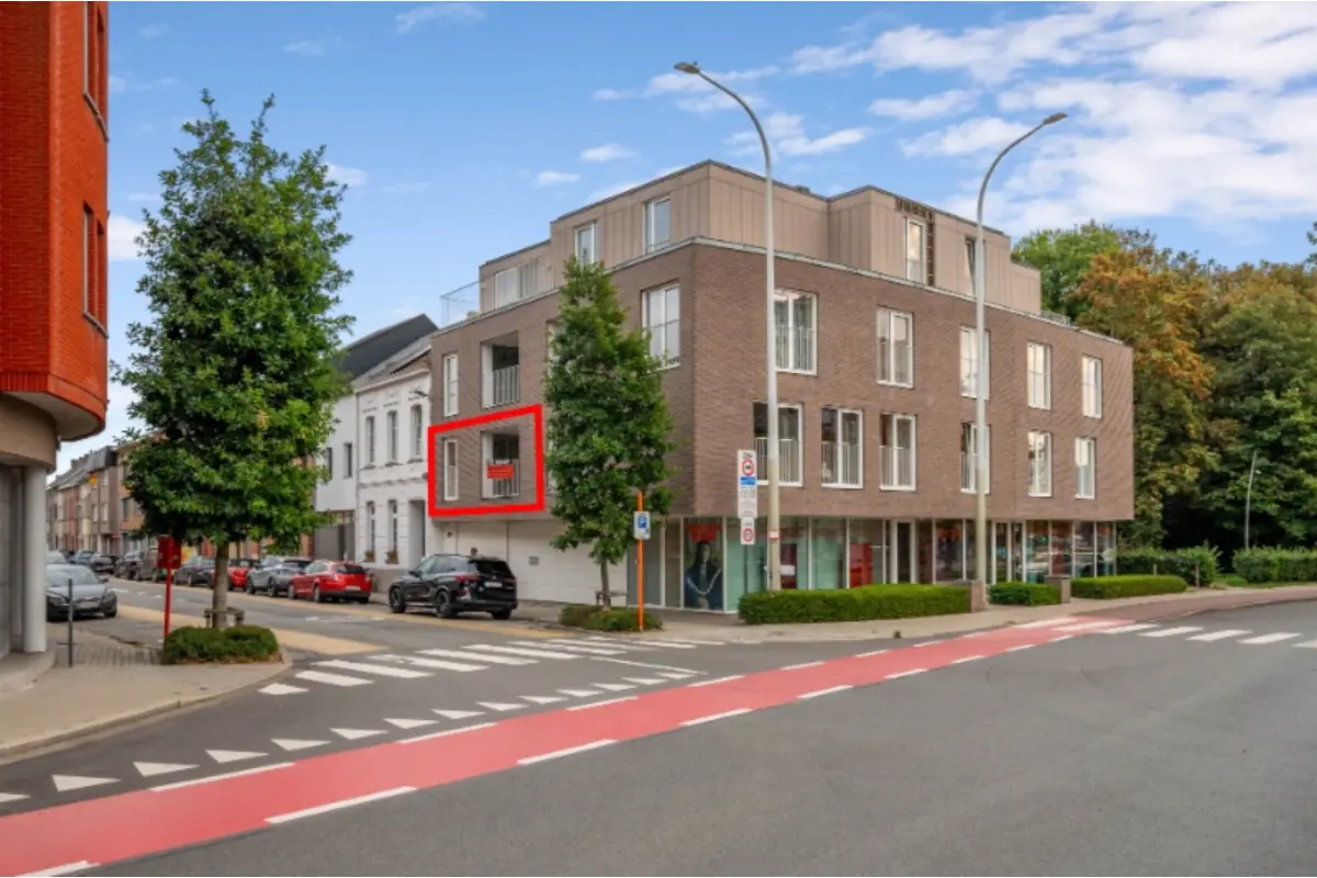 Appartement te  koop in Aalst 9300 270000.00€ 2 slaapkamers 81.00m² - Zoekertje 816076