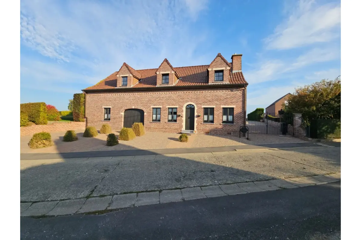 Huis te  koop in Grimminge 9506 455000.00€ 3 slaapkamers m² - Zoekertje 816487
