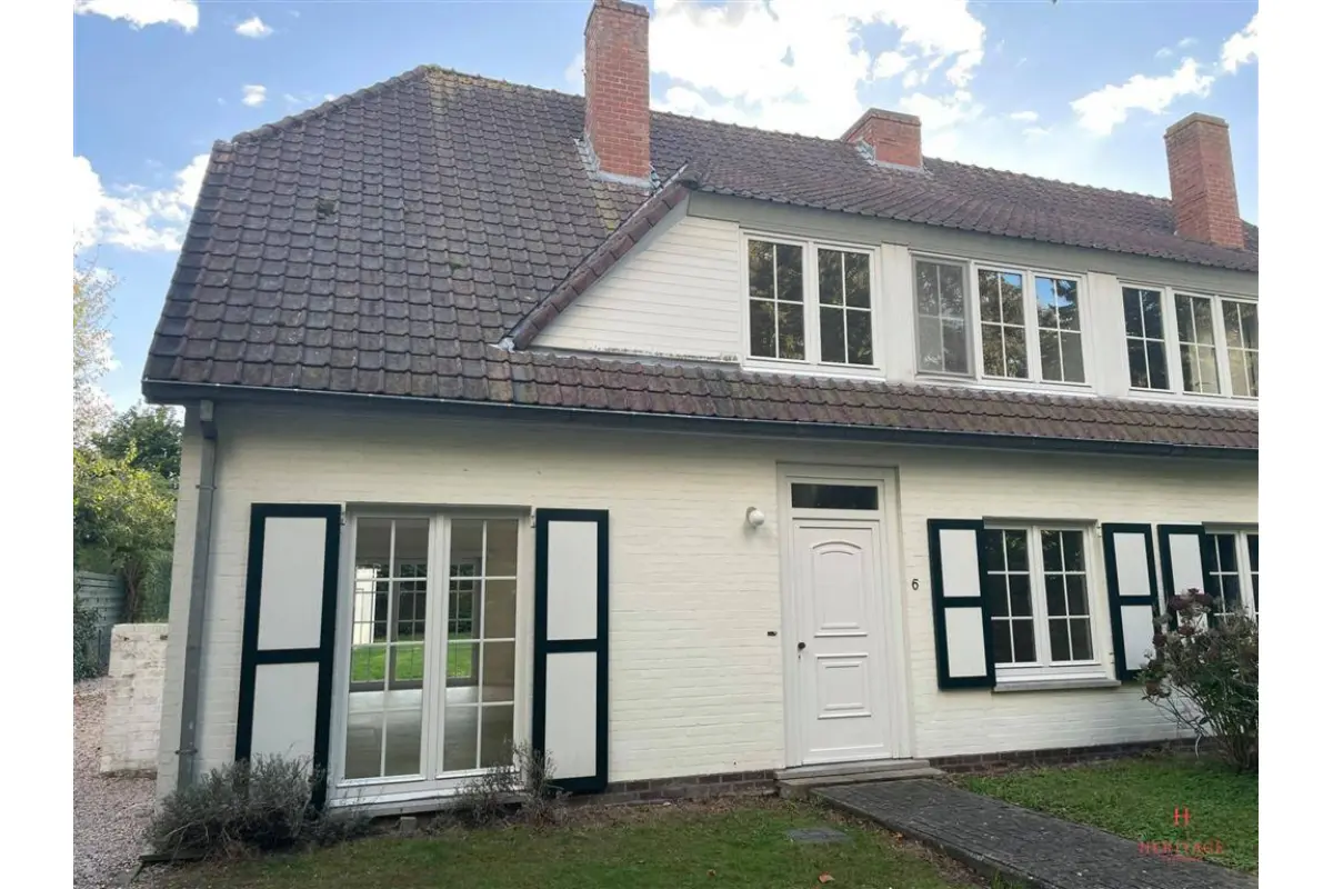 Huis te  huur in De Pinte 9840 1500.00€ 4 slaapkamers 150.00m² - Zoekertje 817793