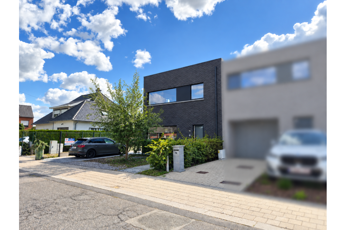 Huis te  huur in Lede 9340 1450.00€ 3 slaapkamers 168.00m² - Zoekertje 819461