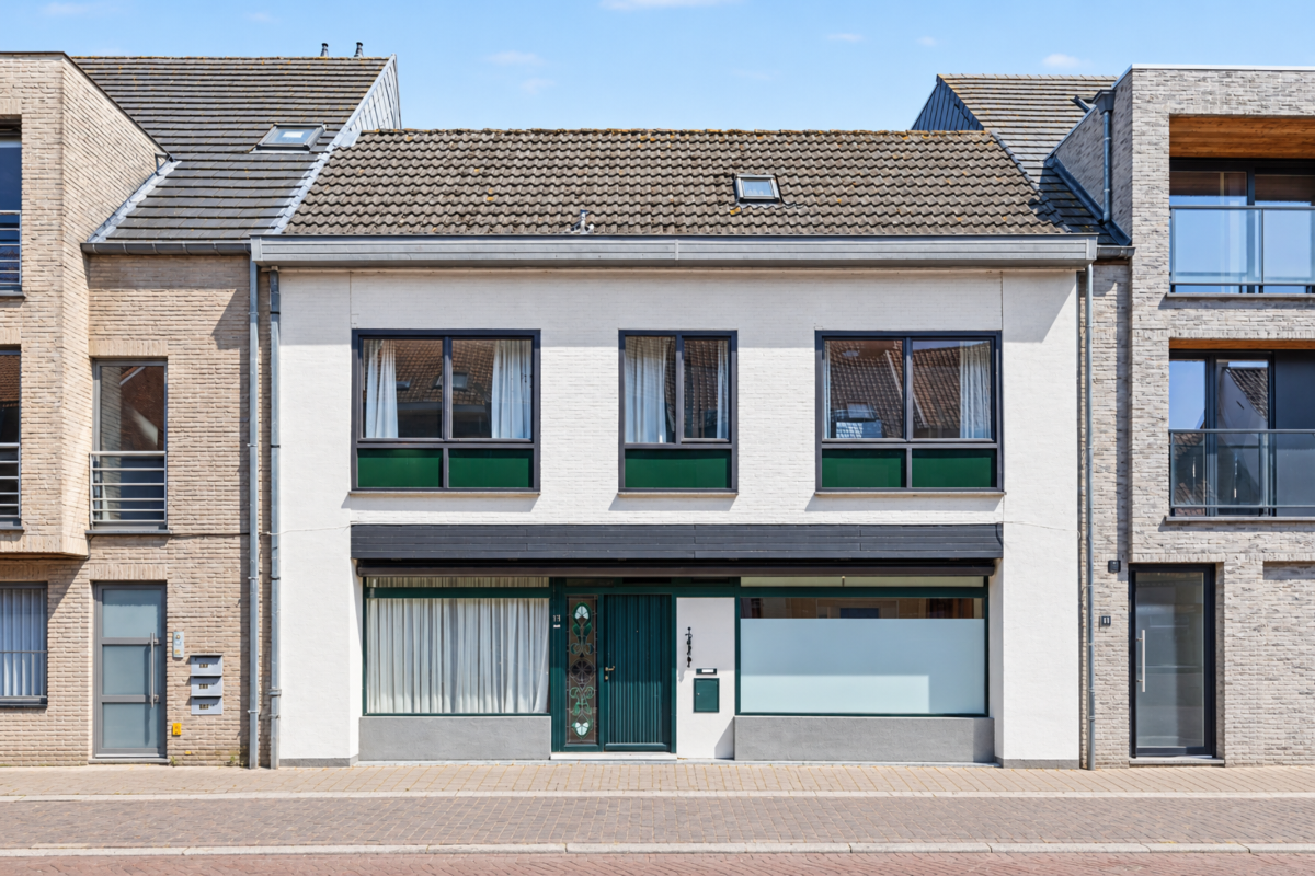 Huis te  koop in Maldegem 9990 329000.00€ 3 slaapkamers 209.00m² - Zoekertje 821311