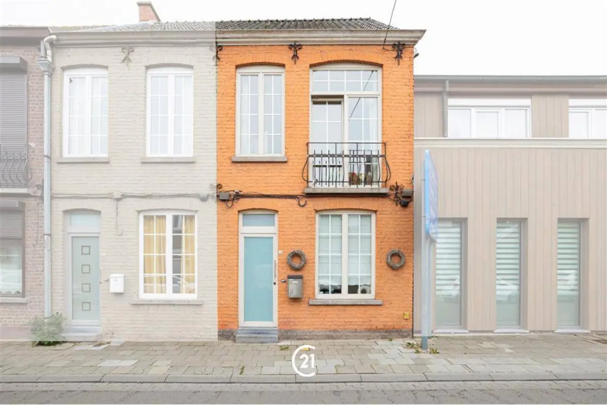 Huis te  koop in Oudenaarde 9700 229000.00€ 2 slaapkamers 135.00m² - Zoekertje 821527