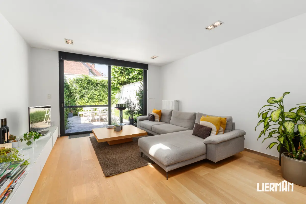 Herenhuis te  koop in Aalst 9300 468000.00€ 3 slaapkamers 160.00m² - Zoekertje 823485