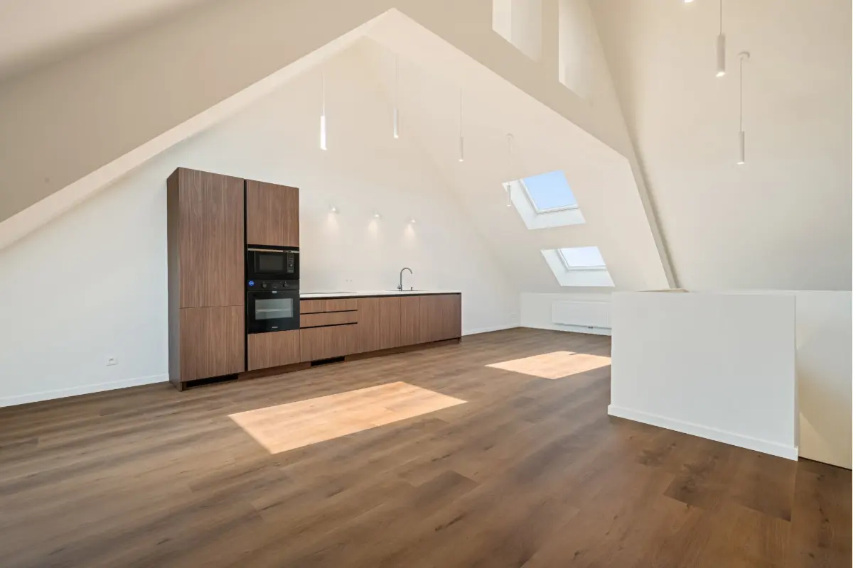 Appartement te  huur in Gent 9000 1300.00€ 2 slaapkamers 94.00m² - Zoekertje 825552