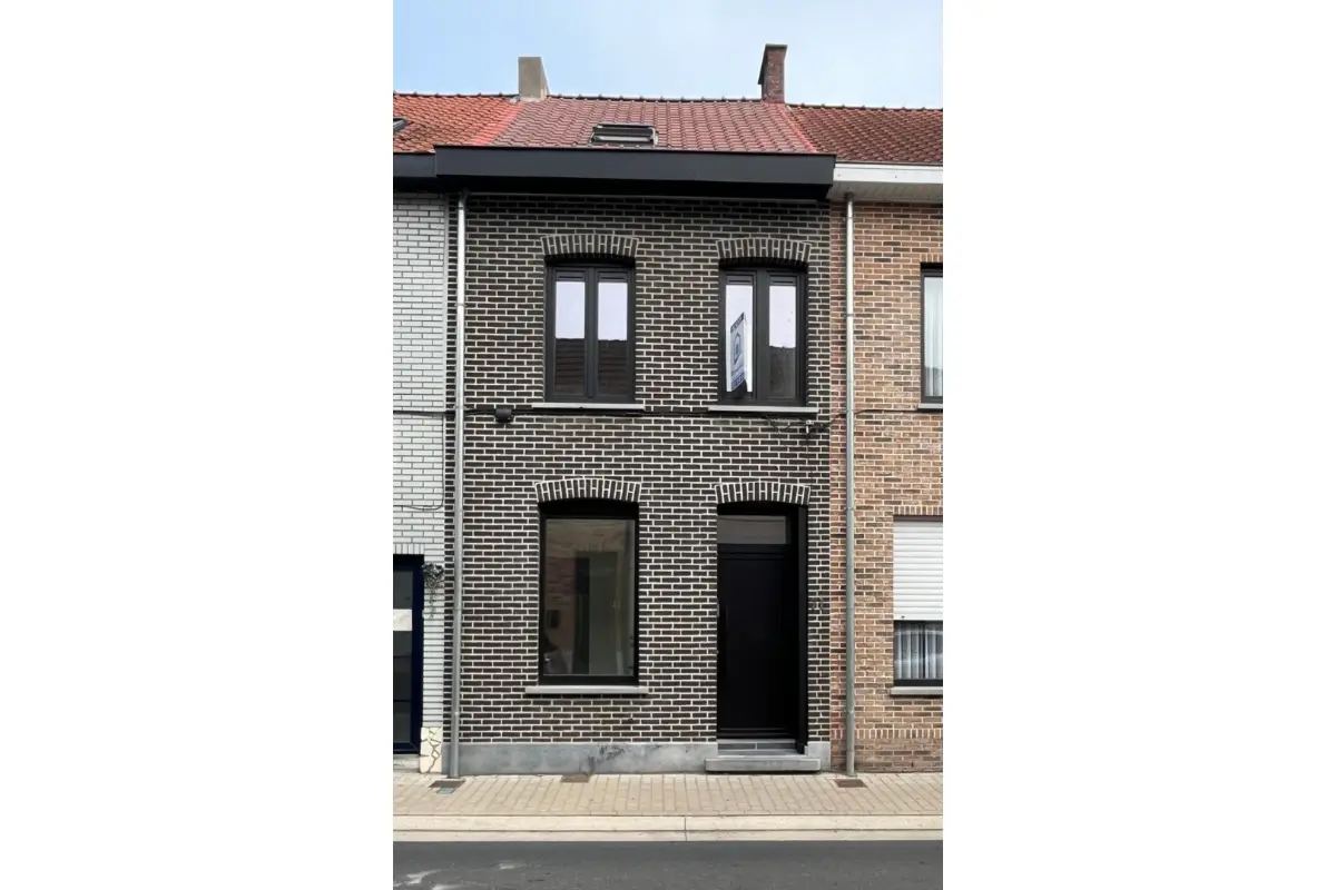 Huis te  koop in Ninove 9400 298000.00€ 3 slaapkamers 108.00m² - Zoekertje 826795