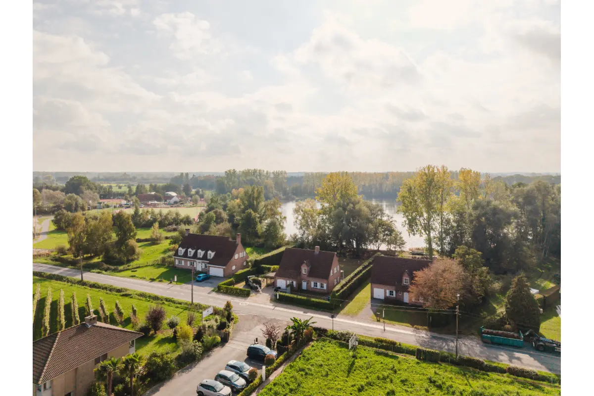 Villa te  koop in De Pinte 9840 600000.00€ 4 slaapkamers 190.00m² - Zoekertje 826573