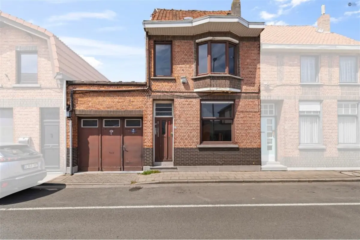 Huis te  koop in De Klinge 9170 169000.00€ 2 slaapkamers 143.00m² - Zoekertje 827001