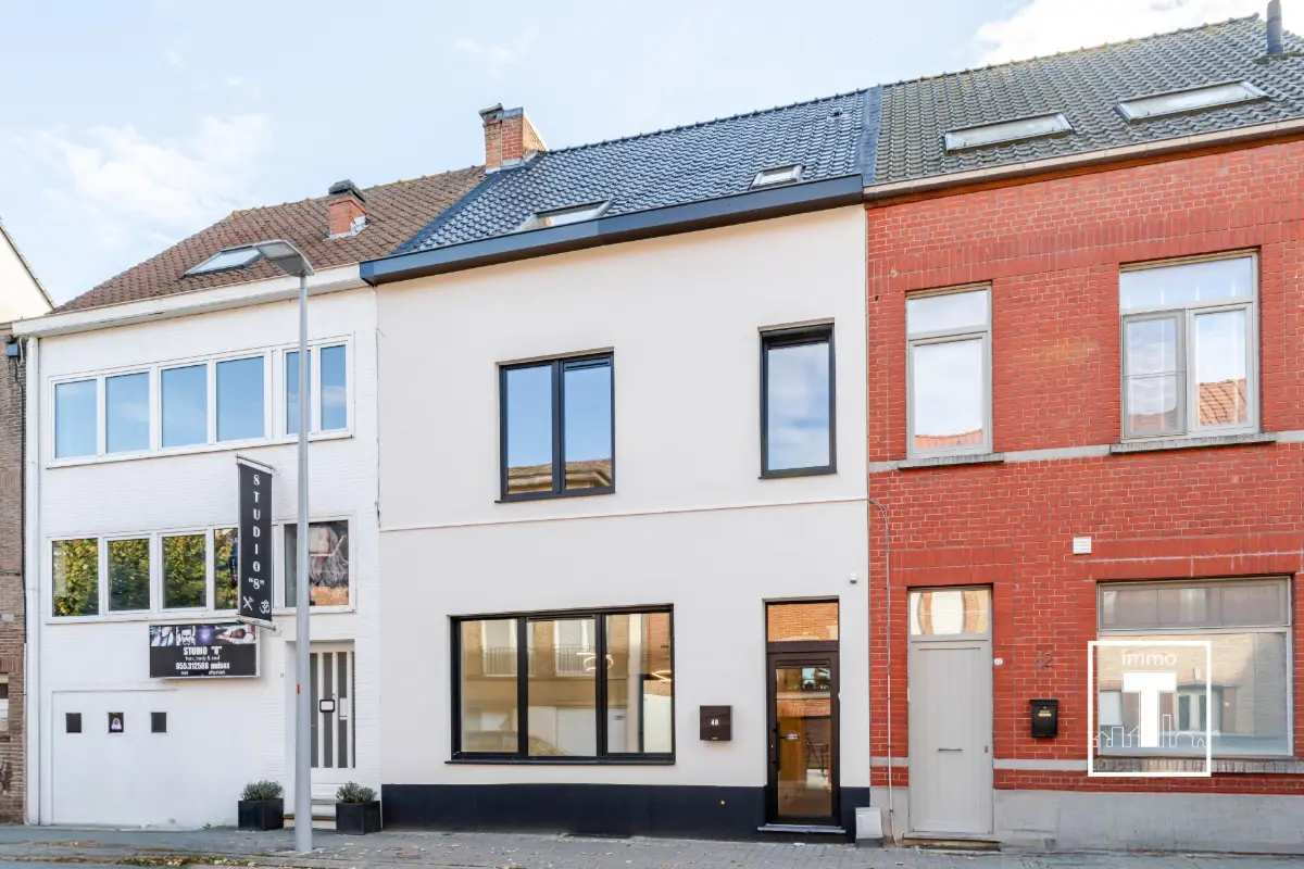 Huis te  koop in Oudenaarde 9700 399000.00€ 4 slaapkamers 174.00m² - Zoekertje 827598