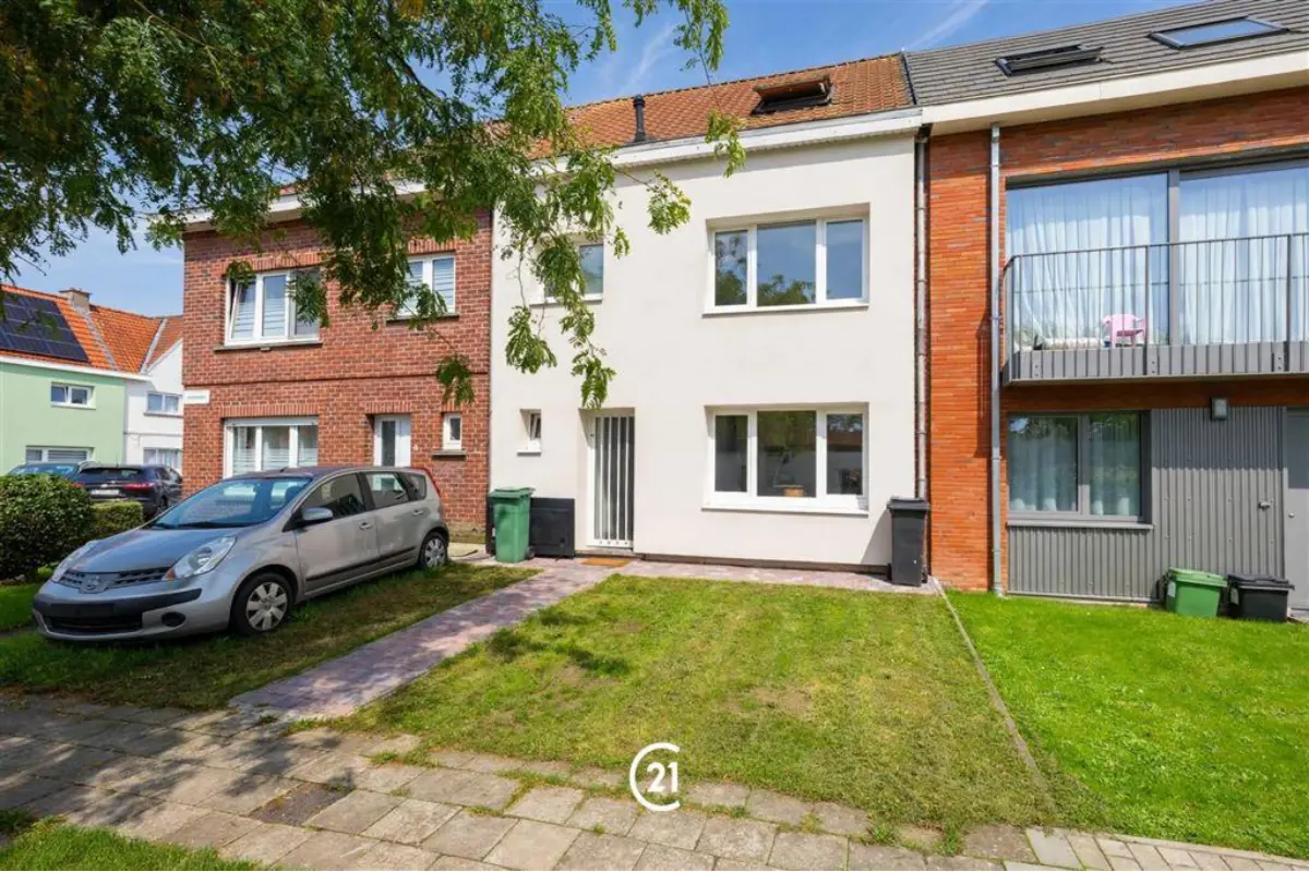 Huis te  koop in Ninove 9400 345000.00€ 3 slaapkamers 141.00m² - Zoekertje 827100