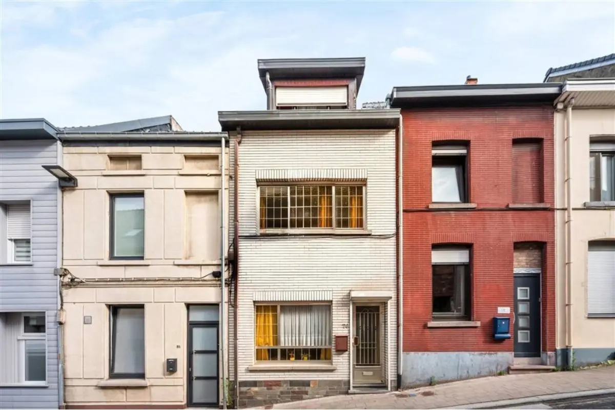 Huis te  koop in Geraardsbergen 9500 175000.00€ 4 slaapkamers 175.00m² - Zoekertje 827515