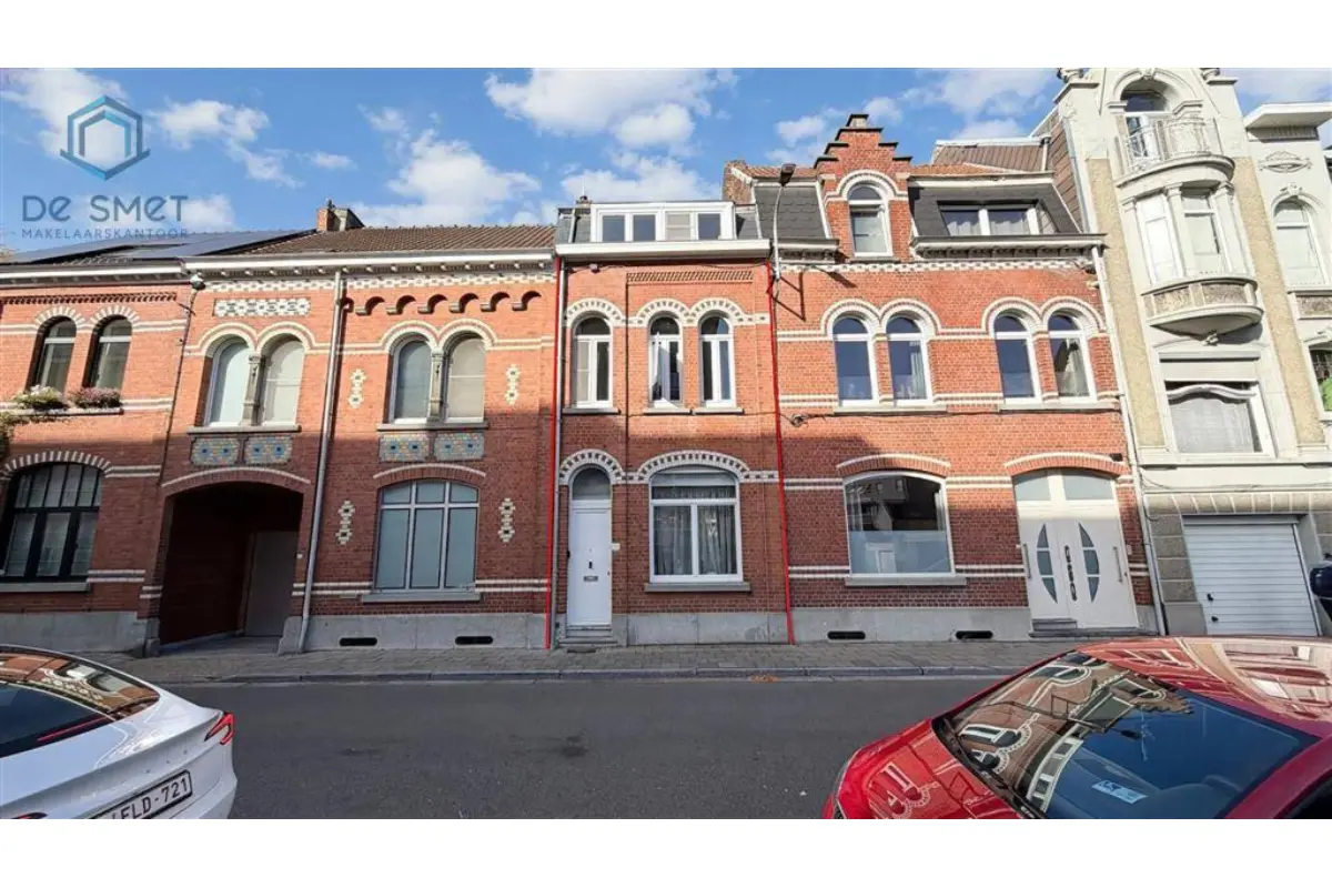 Huis te  koop in Geraardsbergen 9500 159000.00€ 4 slaapkamers 135.00m² - Zoekertje 828142