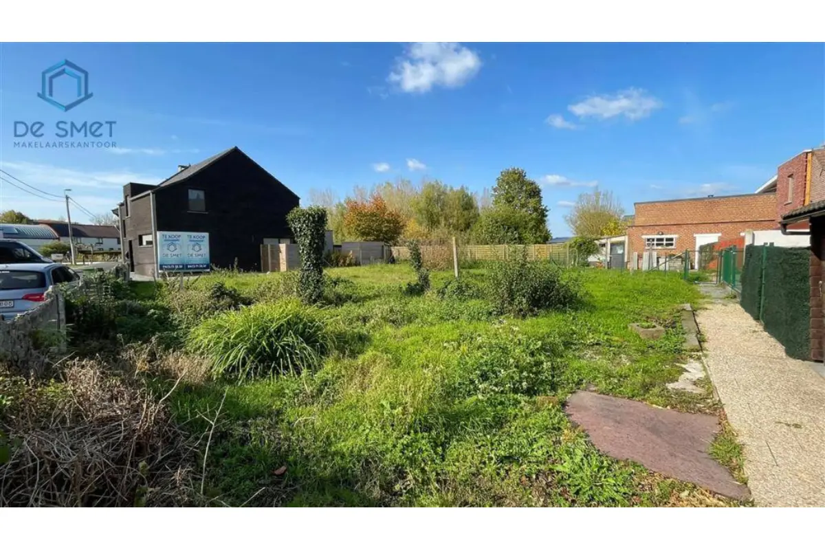 Bouwgrond te  koop in Moerbeke 9500 105000.00€  slaapkamers m² - Zoekertje 828079