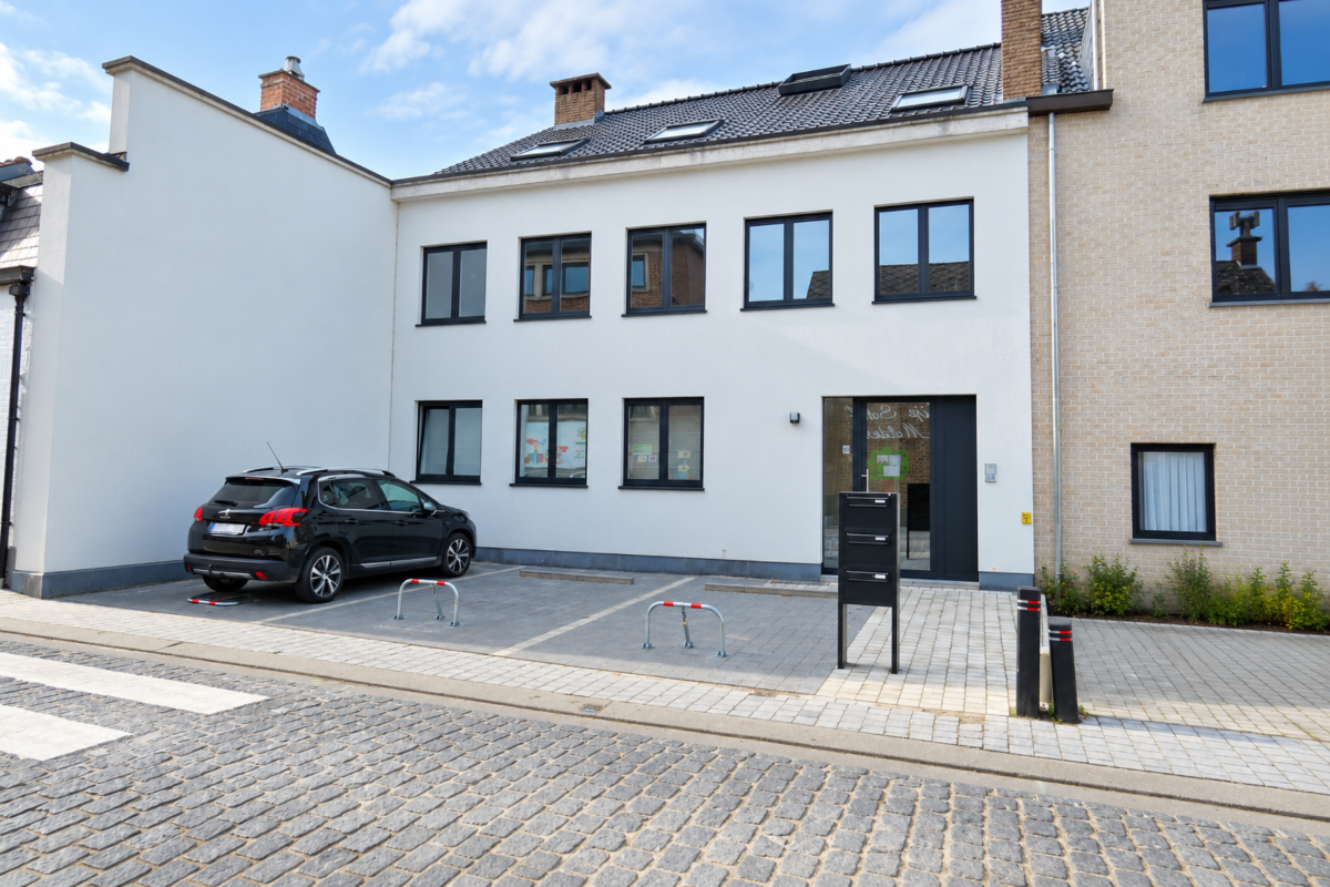 Penthouse te  huur in Baardegem 9310 800.00€ 2 slaapkamers 80.00m² - Zoekertje 828145