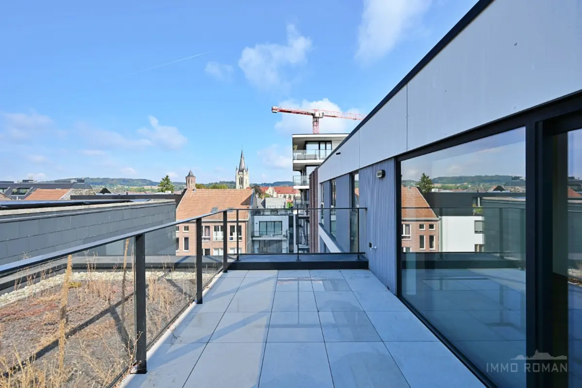 Appartement te  huur in Ronse 9600 900.00€ 2 slaapkamers 84.00m² - Zoekertje 828532